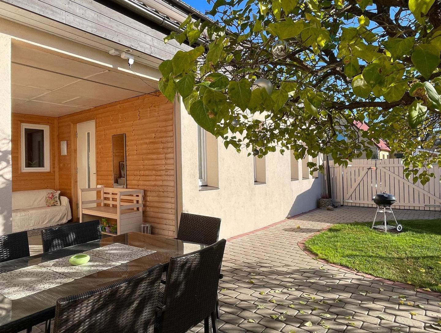Liisupesa Apartment With Sauna And Garden Pärnu Exterior photo